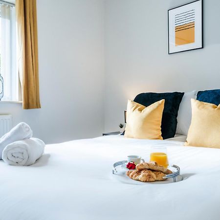 فيلا Pet Friendly With A Hot Tub Hednesford المظهر الخارجي الصورة
