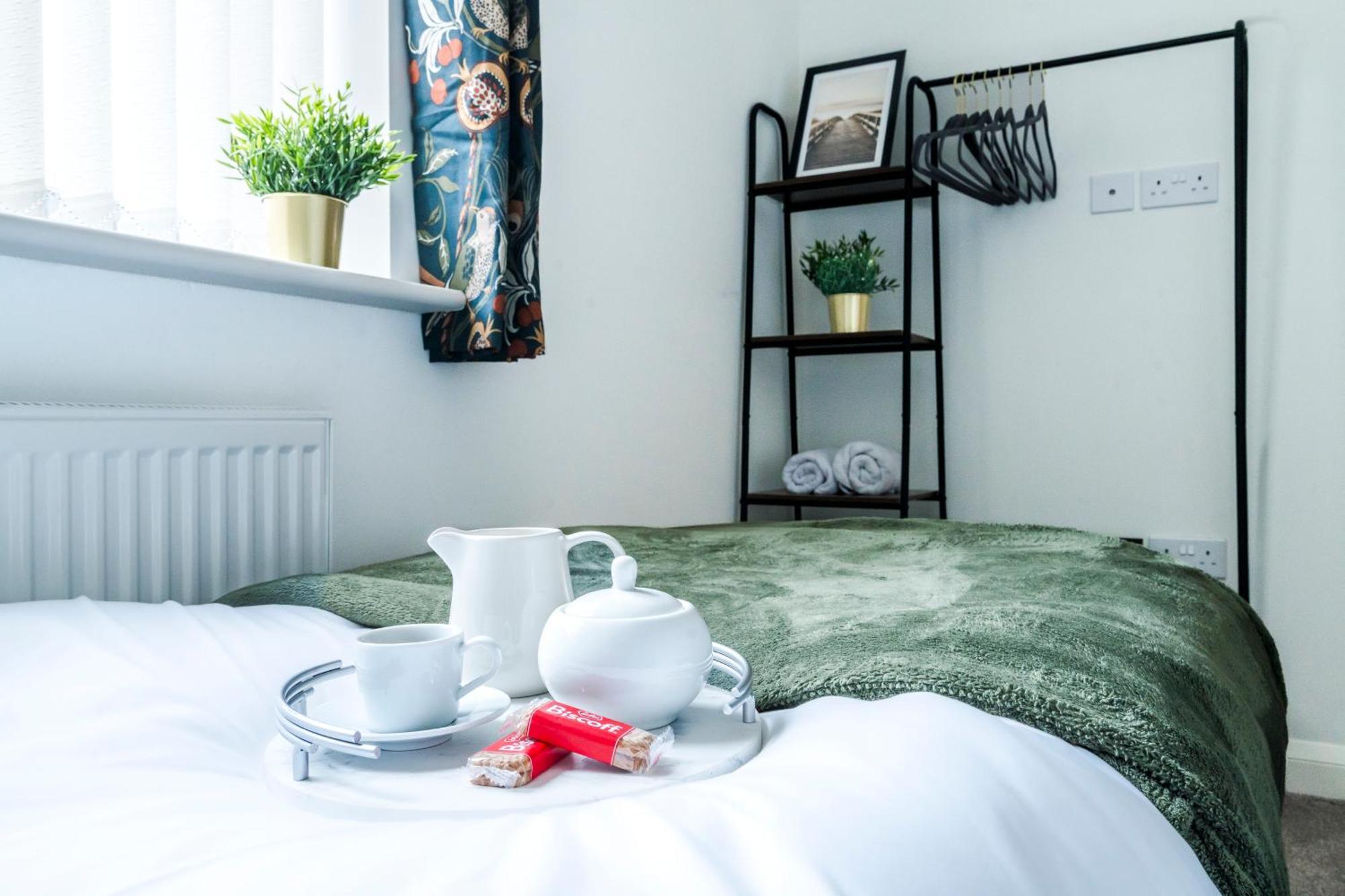 فيلا Pet Friendly With A Hot Tub Hednesford المظهر الخارجي الصورة