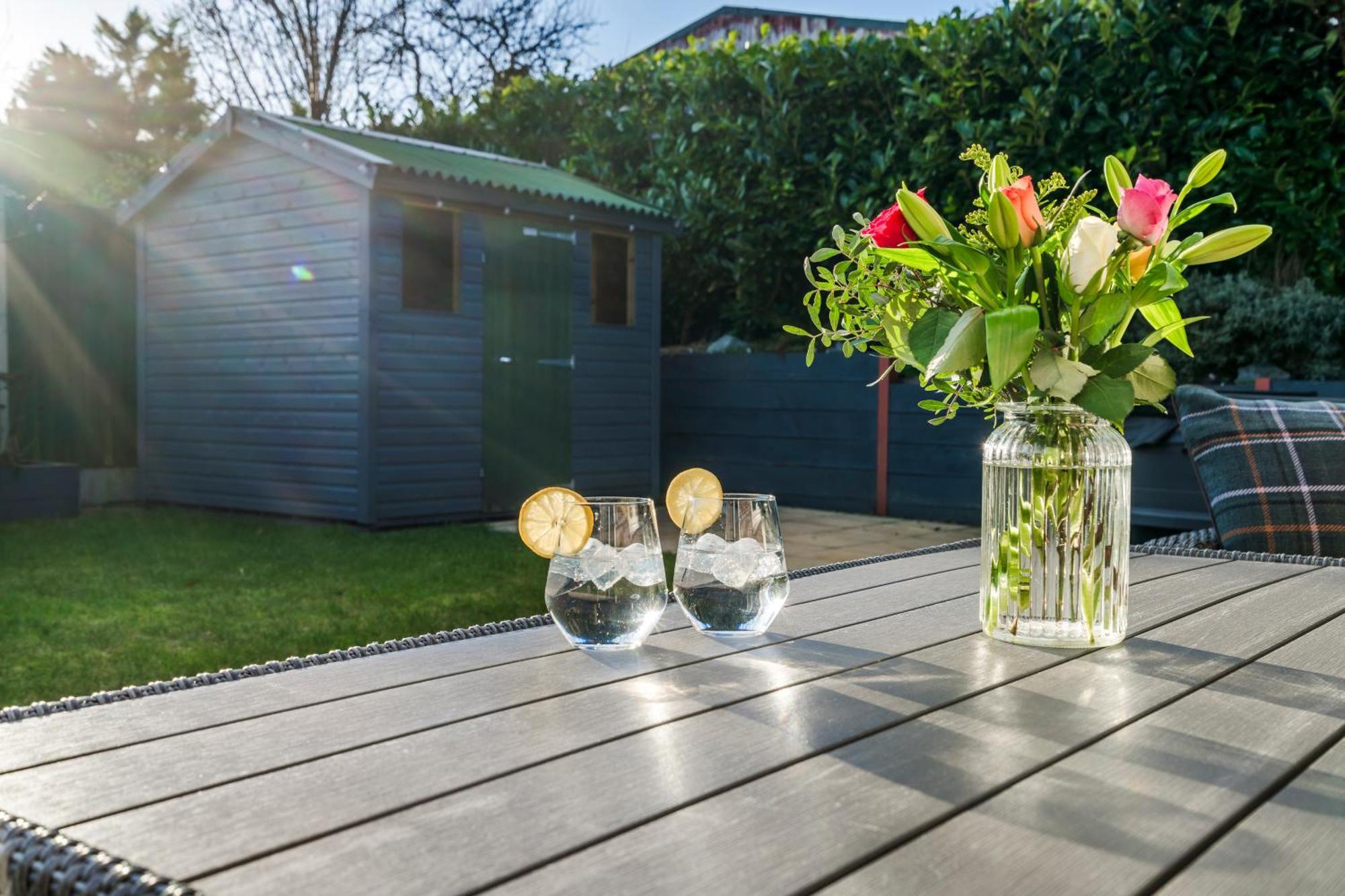فيلا Pet Friendly With A Hot Tub Hednesford المظهر الخارجي الصورة